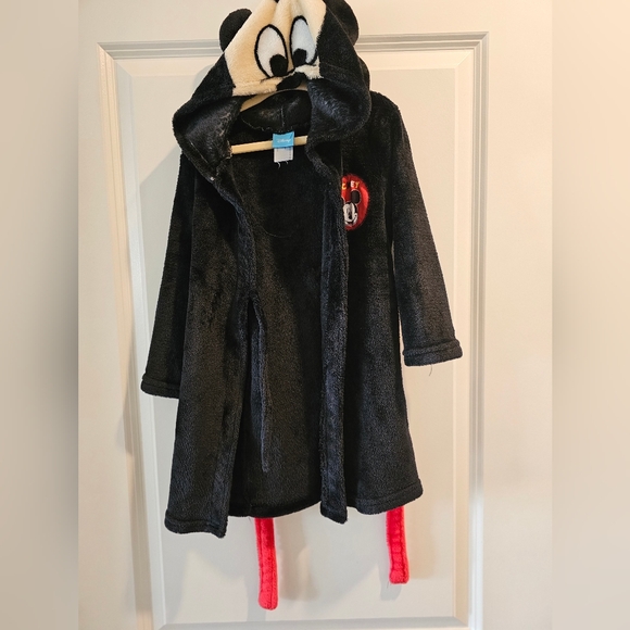3t Disney black and red Mickey Mouse swim or bath robe - Picture 1 of 8